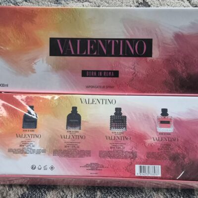 Valentino Born In Roma Uomo/Donna  Set (4x30ml) (Unisex Gift Set)
