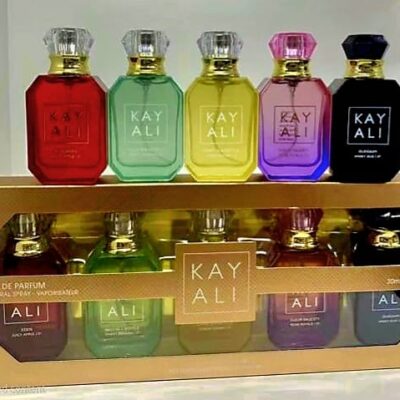 Kayali (Oudgasm Smoky Oud/Fleur Majesty/Lemon Sugar/Sweet Banana/Juicy Apple) Set (5x30ml) (Gold Box) (Ladies Gift Set)